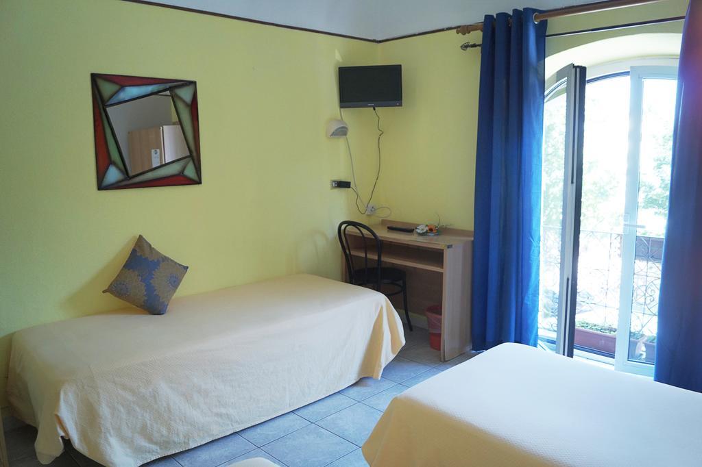 Hotel Stazione Novara Exterior foto